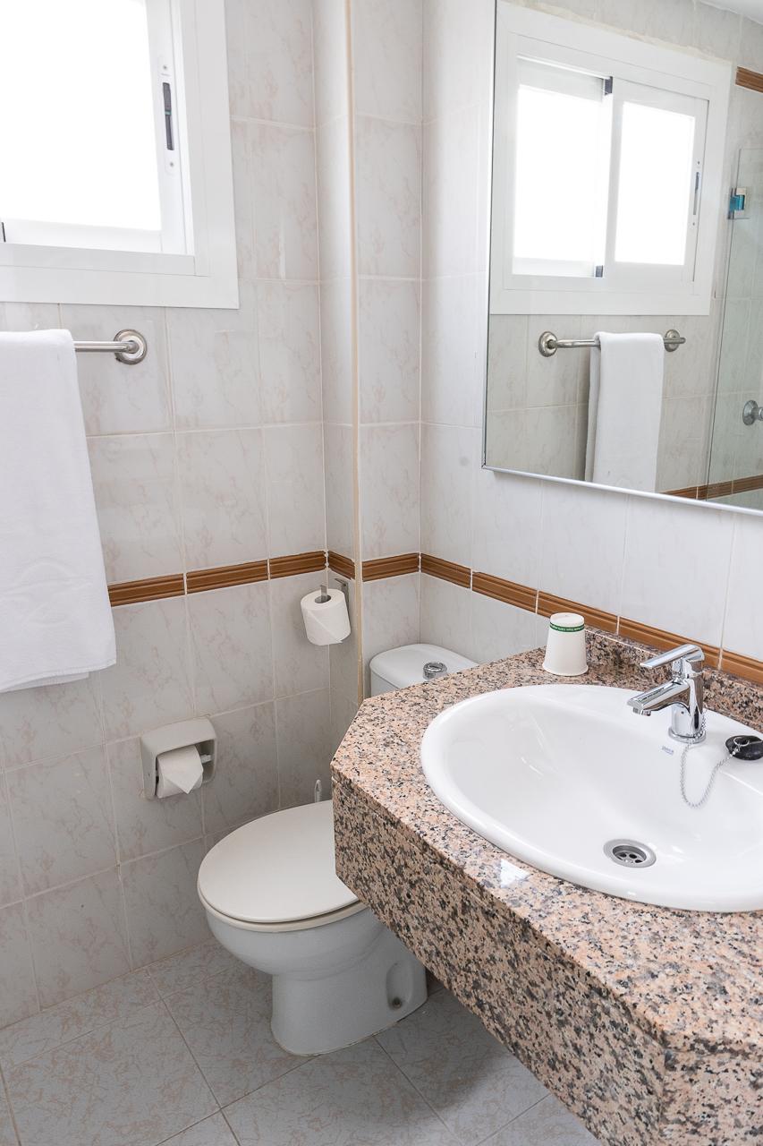 Globales Torrenova (Adults Only) Hotell Magaluf  Eksteriør bilde